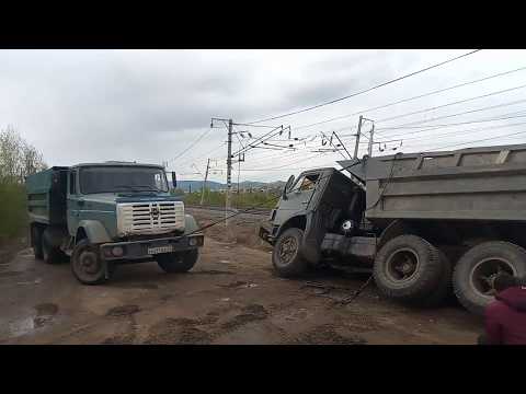 Видео: Купили помощника Камазу, перевернулся Камаз