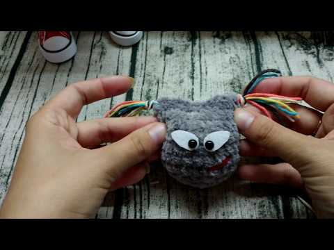 Видео: Плюшевый брелок крючком мк