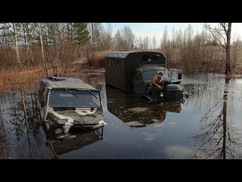 Видео: ЗИЛ-157 спасает ЛуАЗ. Эвакуация пошла не по плану!