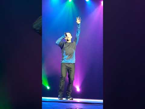 Видео: Юрий Шатунов "Медленно уходит осень", Зеленоград 18.10.2019 г.