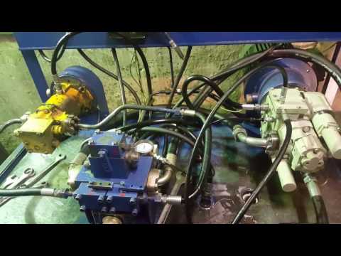 Видео: Погрузчик УНЦ 060 гидравлическая система.