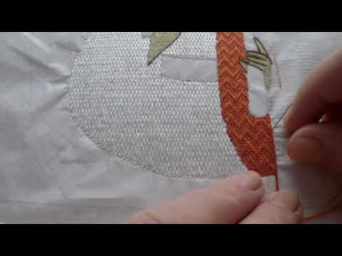 Видео: Как вышивать икону. Вышивка одеяния.  Часть 3