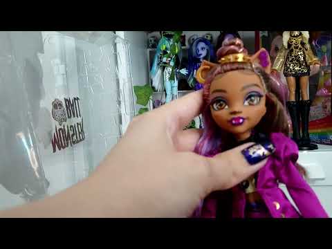 Видео: Распаковка и обзор Клодин Вульф Monster Ball Monster High
