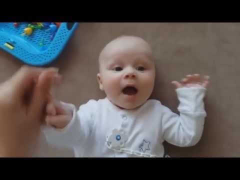 Видео: Vlog: собираемся гулять, идем на детскую площадку, собираем шкаф