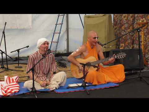 Видео: Вайшнавские песни от группы "Гауранга"