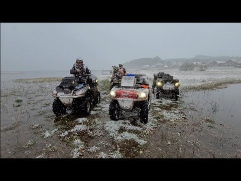 Видео: Плавающая экспедиция на Kawasaki, солнце и снег. День 2.