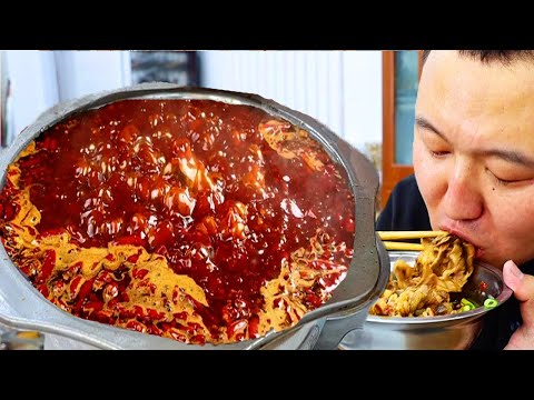 Видео: 3 кота с волосатым животом, Ацян готовит "Чунцинский горячий горшок"