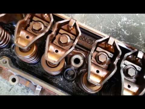 Видео: Модернизация головки блока цилиндров Foxbody Mustang GT40/GT40P — часть 2 WWW.JUNKYARDDOGGS.COM