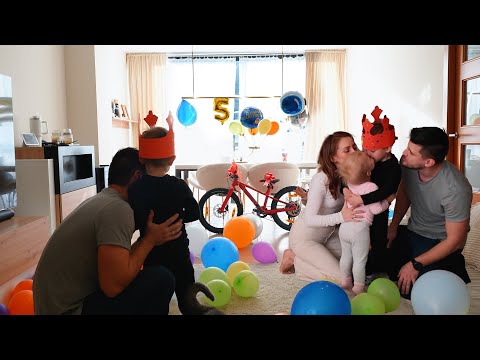 Видео: VLOG: ВАНЮШКЕ 5 ЛЕТ! ПЕРВЫЙ ЮБИЛЕЙ! УСТРОИЛИ МАЛЕНЬКИЙ ПРАЗДНИК! 07.03.24