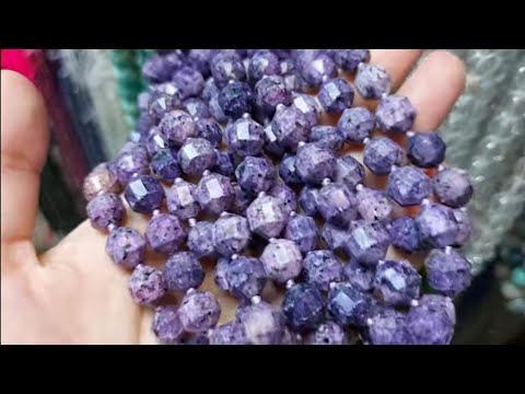 Видео: Натуральные камни - бусы на 60см