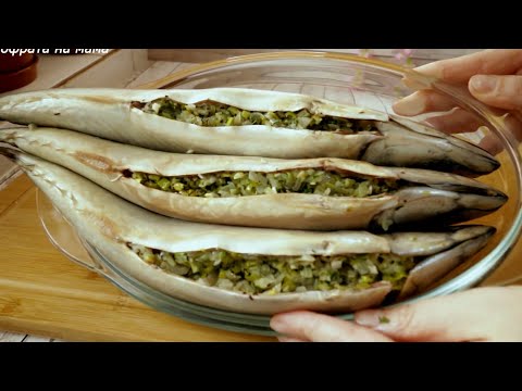 Видео: СКУМРИЯ НА ФУРНА | ПЪЛНЕНА - С ПРАЗ, ЛУК, ЧЕСЪН И БУКЕТ ОТ ГРАДИНСКИ ПОДПРАВКИ! ПЕЧЕНА РИБА 🐟