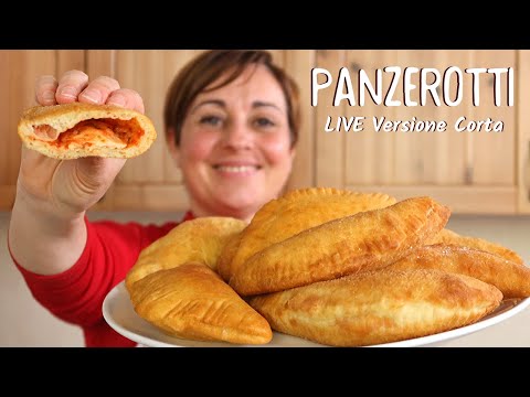 Видео: PANZEROTTI PUGLIESI Легкий рецепт - Короткая версия живого видео - Домашняя работа Бенедетты