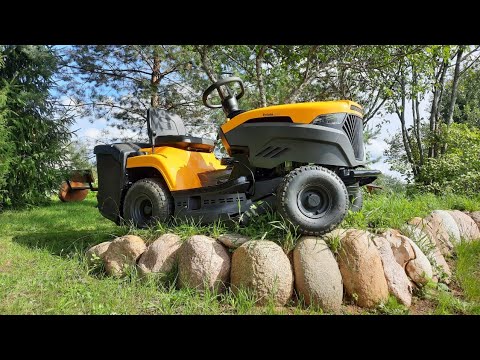 Видео: Садовый трактор Stiga estate 2084 в деле