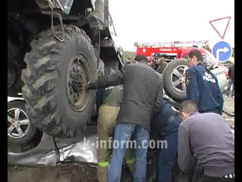 Видео: ДТП у храма