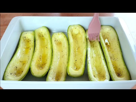 Видео: Я такие кабачки делаю каждые выходные! Новый рецепт фаршированных кабачков!