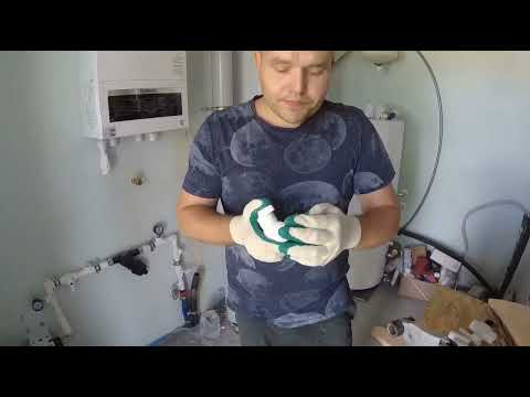 Видео: Зачистка для алюминиевого слоя полипропиленовых труб.