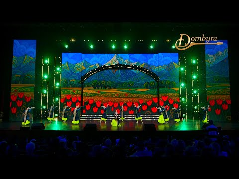 Видео: «Ақкербез» би ансамблі - «Арман дала» Қазақ биі