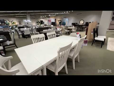 Видео: В ПОШУКАХ СТОЛУ