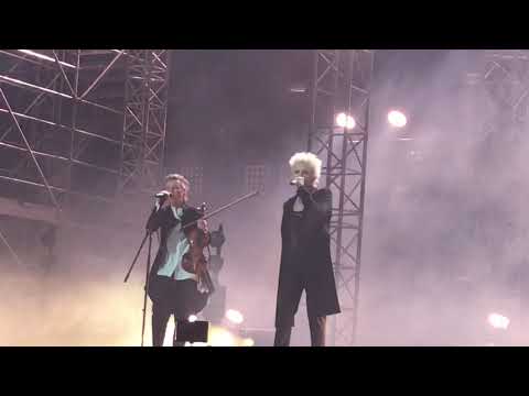 Видео: Диана Арбенина и Светлана Сурганова Ночные Снайперы 25 лет в цель!