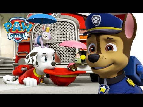 Видео: Кученцата спасяват мини патрула и стенописа с тебешир! - PAW Patrol Bulgarian - карикатури за деца