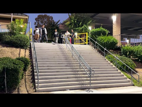 Видео: Как люди вообще катаются на этом?!