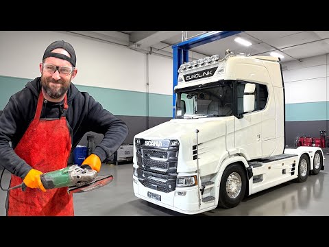 Видео: ПРОРЕЗЫВАЮ ОТВЕРСТИЯ В НОВЕЙШЕЙ КАБИНЕ SCANIA T-CAB… НАЧИНАЮ СЛЕДУЮЩИЙ МИНИ-ПРОЕКТ TT!