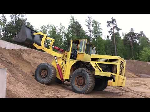 Видео: Фронтальный погрузчик Stalowa Wola L34 1988 года "СТАЛЬНАЯ ВОЛЯ"