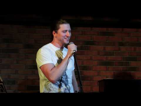 Видео: "Между мной и тобой" - Ростислав Колпаков, "Вне проекта", Москва, 18.06.21