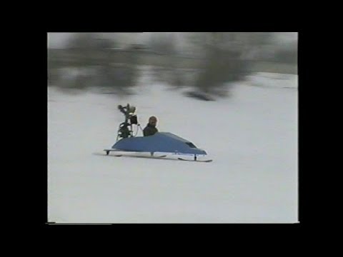 Видео: Аэросани с подвесным лодочным мотором. Аэросани с «Приветом».