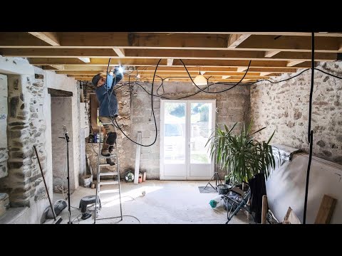 Видео: Стены, Электрика, Изоляция