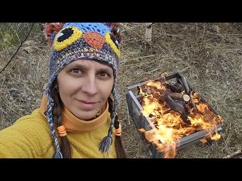 Видео: ЭКСТРЕМАЛЬНАЯ НОЧЁВКА в ИЗБЕ в пещере! ОДНА в ТАЙГЕ!