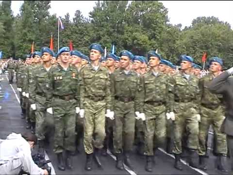 Видео: День ВДВ (76 ДШД г.Псков 2.08.09)