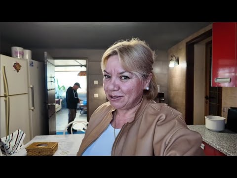 Видео: Мы с мужем разбежались.Послала их а сама пошла..Никогда не думала что скажу такое.Я вас разочаровала