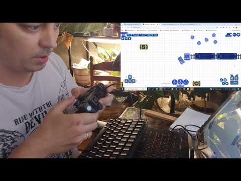 Видео: Подключаем джойстик к самодельной игре на Js