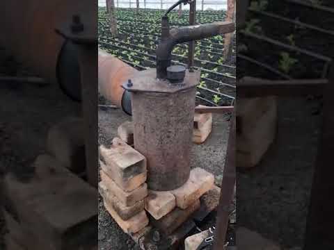 Видео: Печь на отработке в теплице