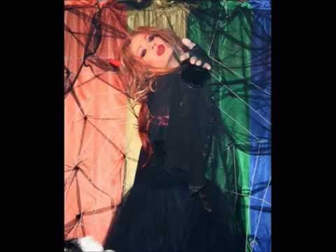 Видео: травести