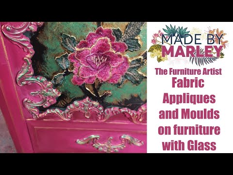 Видео: Тканевые аппликации и молды на мебели