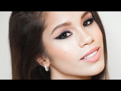 Видео: Графичные Smoky пошагово. Стрелки. Как увеличить глаза.