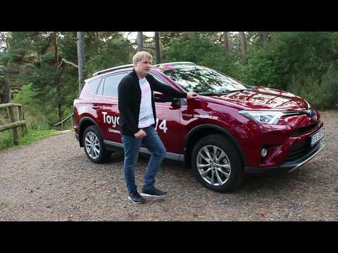 Видео: Бестселлер от тойота. Toyota RAV4 обзор / Toyota RAV4 hybrid / Тойота РАВ4 гибрид