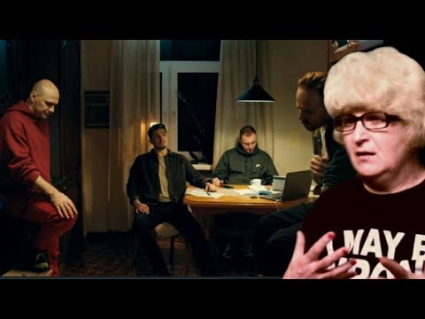 Видео: Реакция мамы Кэт на видео Каста — Прошёл через / Мама в теме )