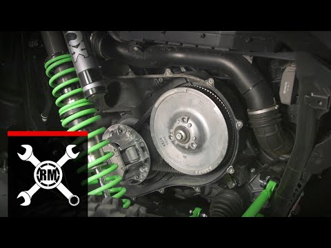 Видео: Как заменить приводной ремень на Kawasaki KRX 1000