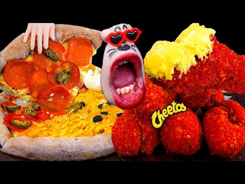 Видео: Пицца с 4 вкусами, курица Читос Мукбанг 🍕🍗 | ASMR-шоу поедания REALMOUTH