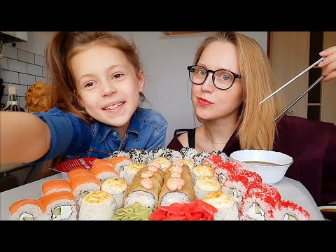 Видео: Роллы🍣Rolls/Мукбанг/Наше приобретение🤗делимся с Вами, что-то с дикцией у меня🙄Приветы Вам👋