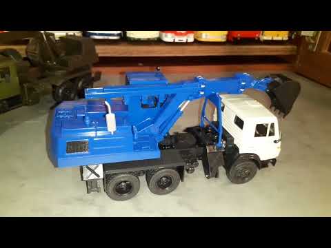 Видео: модели эксковаторов 1  43  краз 255б эов 4421  и  камаз 5511  эо 3532