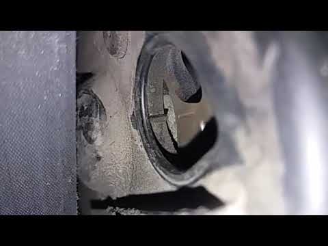 Видео: Регулировка клапанов на на HONDA Odyssey (USA) (краткая видео инструкция)