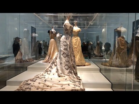 Видео: Как началась высокая мода : выставка Charles Worth в Париже