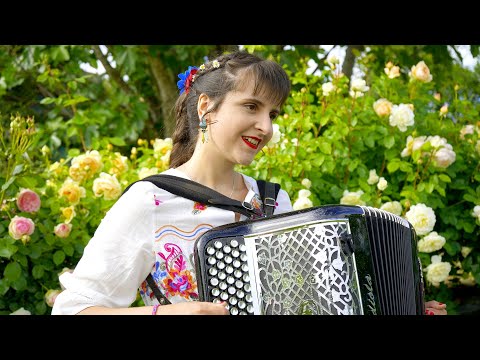 Видео: А он мне нравится - Народные Песни Русская Музыка - Russian Folk Music That Will Make You Thrill