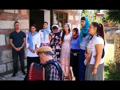 Видео: Косовски Божури - Звоне звона, невера их слуша, Требиње