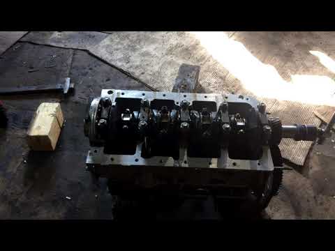 Видео: расточка постели коленвала УМЗ