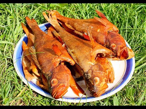 Видео: Рыба Горячего Копчения.Как правильно закоптить окуней. How to smoke a Perch!
